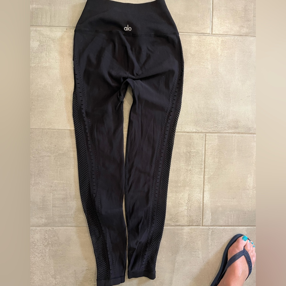 ALO Yoga Black Leggings